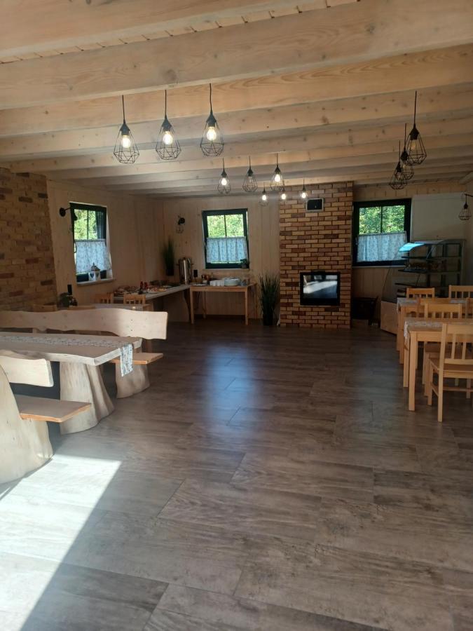 Hotel Lesny Dzban Komańcza Exterior foto