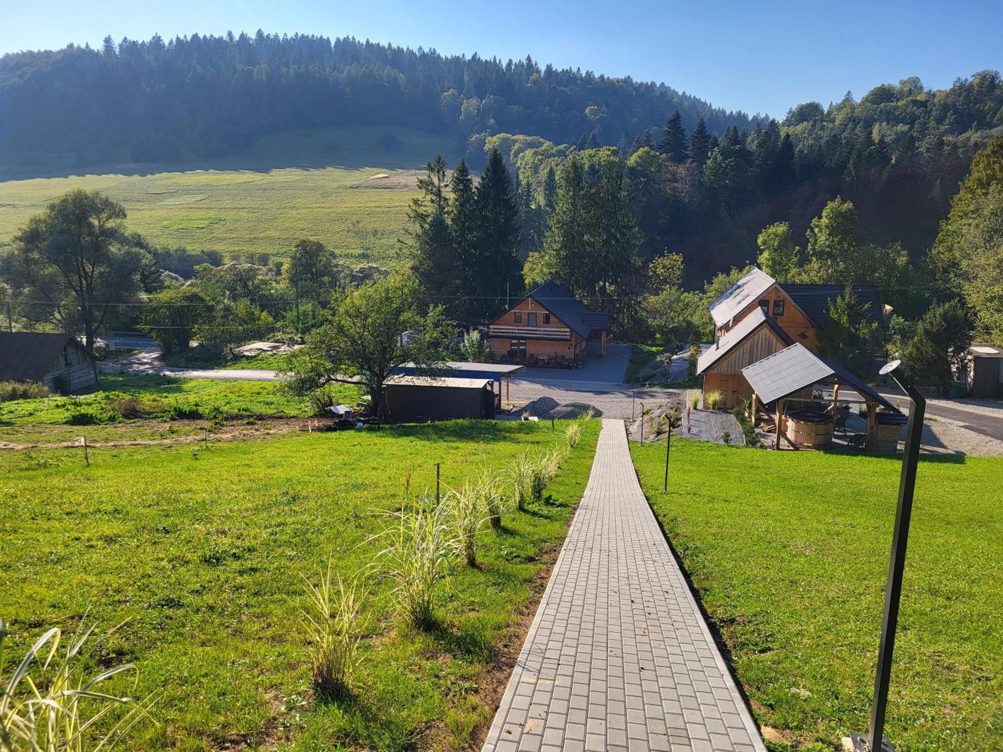 Hotel Lesny Dzban Komańcza Exterior foto